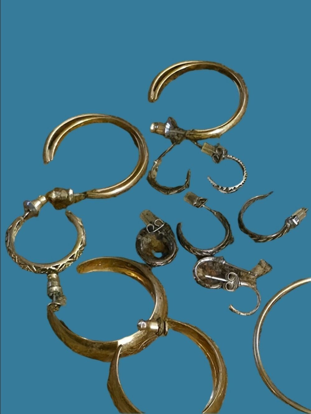 4/$67 Deal! Gold and Silver Mixed Hoop Earring Set - Women Fashion Jewelry